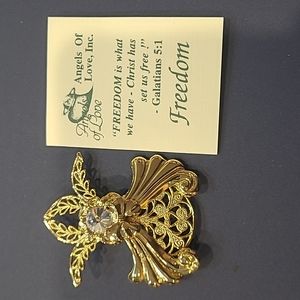 NIB Angels of Love "Freedom Angel Pin"